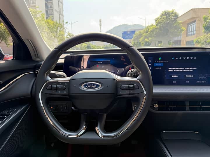 Фото 12 - Ford Mondeo