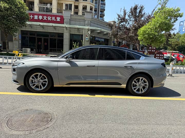 Фото 16 - Ford Mondeo