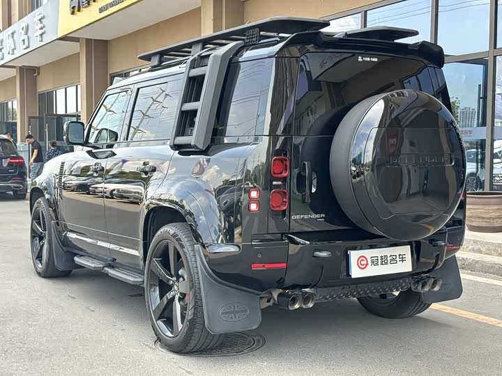 Фото 8 - Land Rover Defender