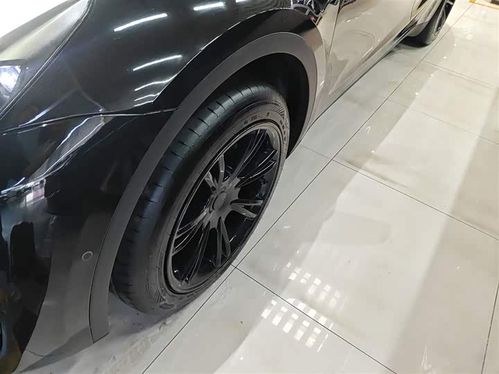 Фото 23 - Tesla Model Y