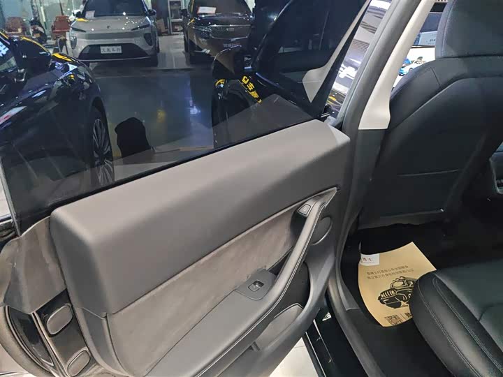 Фото 29 - Tesla Model Y