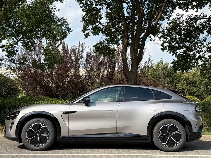 Фото 3 - Xiaomi YU7