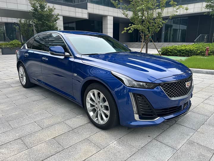 Фото 2 - Cadillac CT5