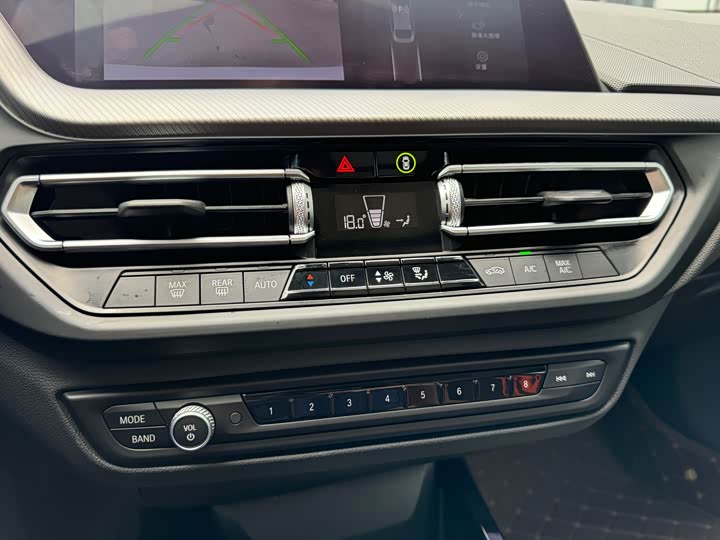 Фото 14 - BMW 2 Series