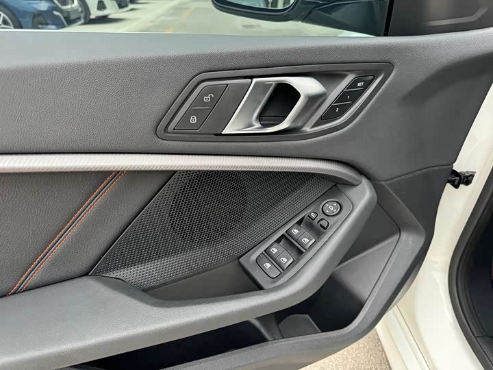 Фото 16 - BMW 2 Series