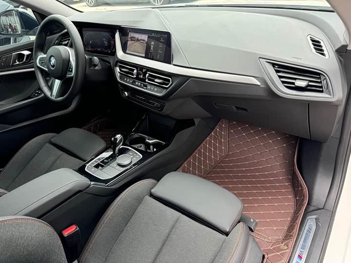 Фото 22 - BMW 2 Series