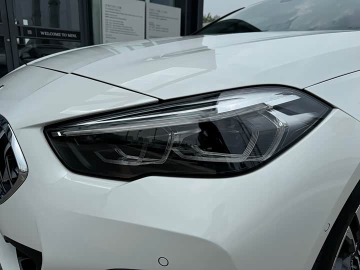 Фото 25 - BMW 2 Series