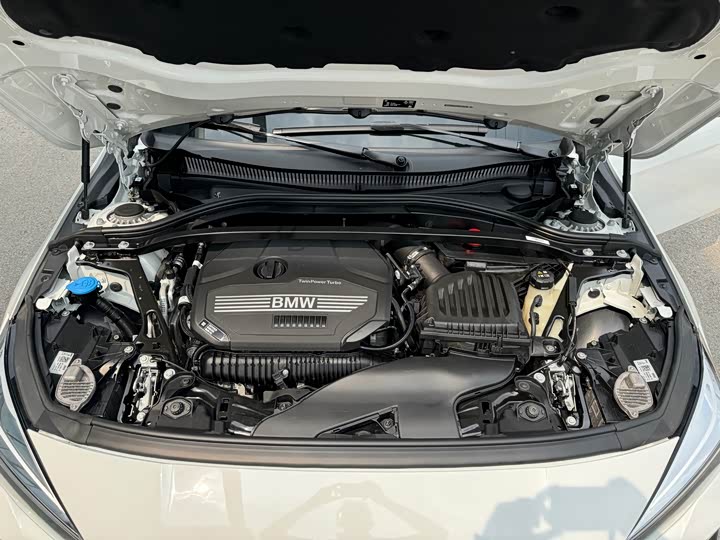 Фото 28 - BMW 2 Series