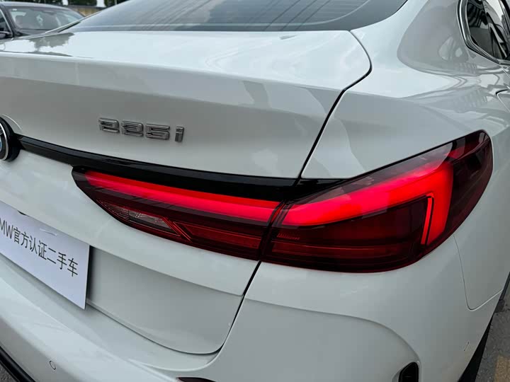 Фото 29 - BMW 2 Series