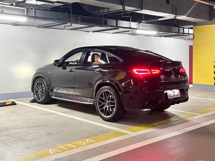 Фото 4 - Mercedes-Benz GLE-Class Coupe AMG