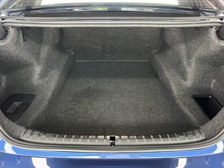 Фото 22 - BMW 5 Series