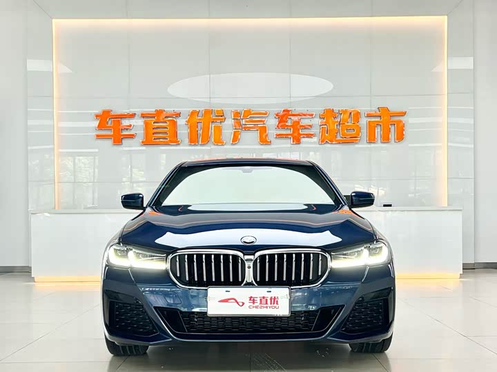 Фото 3 - BMW 5 Series