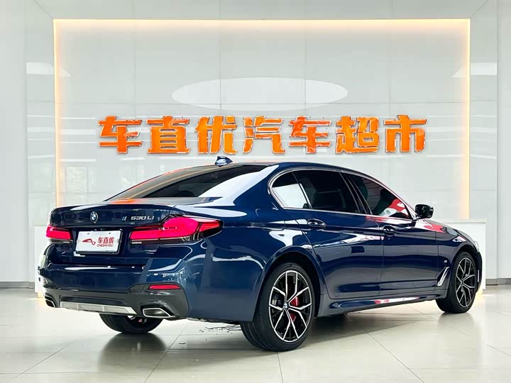 Фото 5 - BMW 5 Series