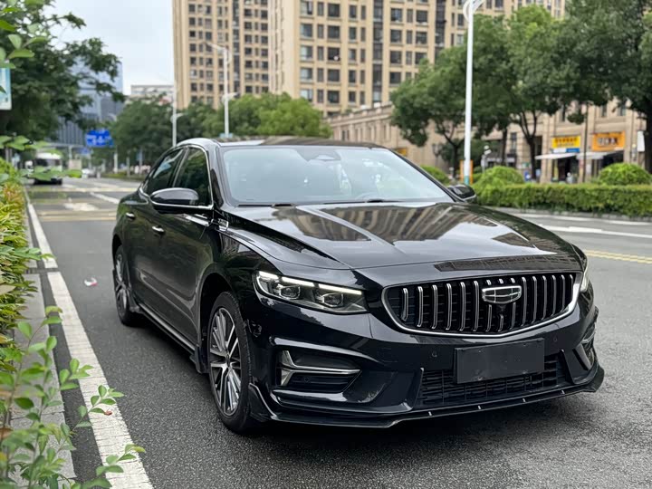 Фото 3 - Geely Preface