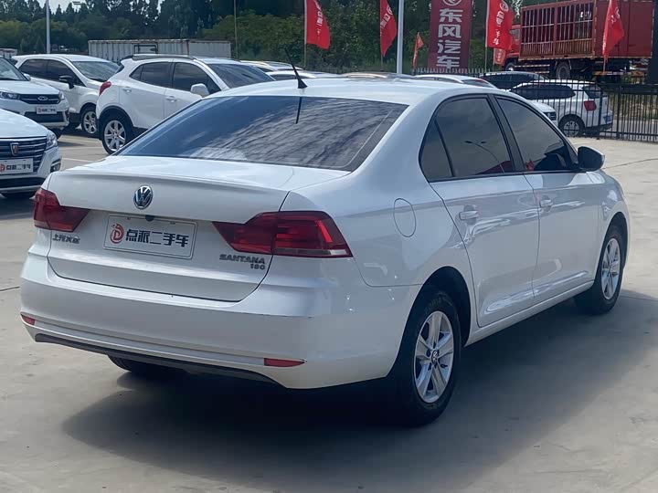 Фото 4 - Volkswagen Santana