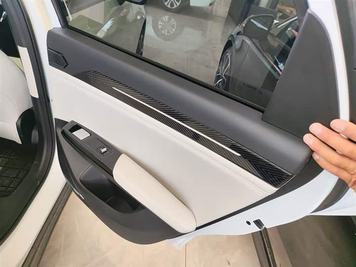 Фото 27 - Geely Galaxy L6