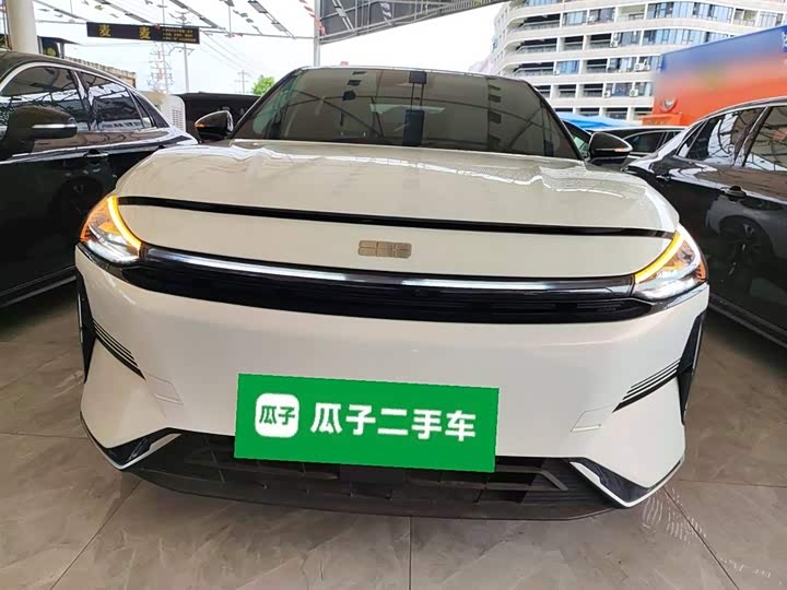 Фото 3 - Geely Galaxy L6