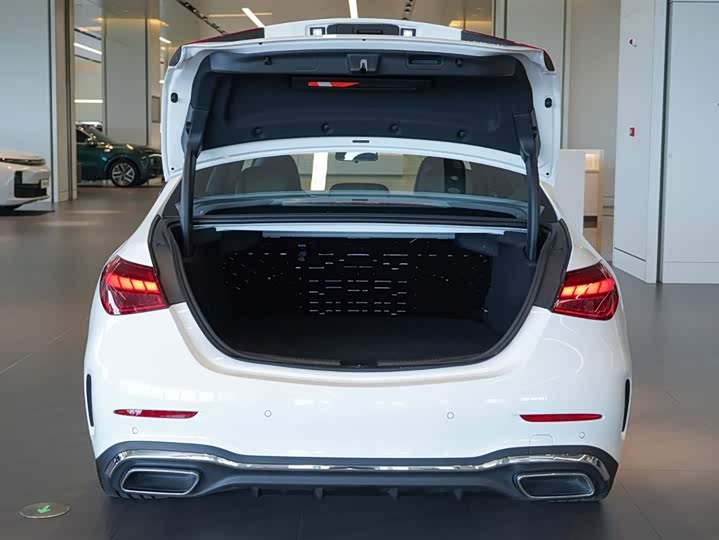 Фото 6 - Mercedes-Benz C-Class Hybrid