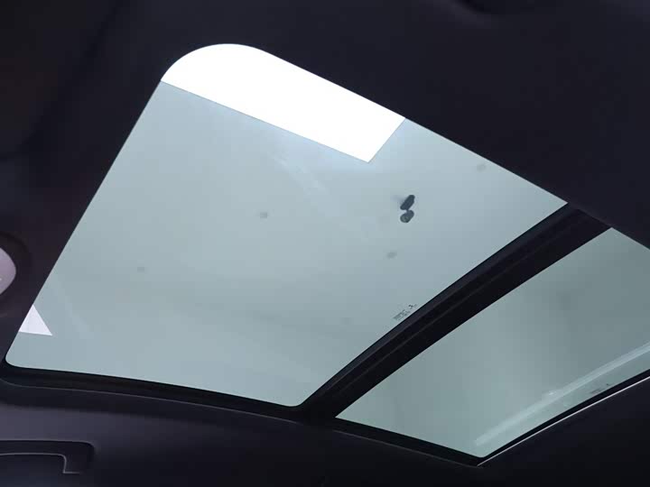 Фото 20 - Porsche Macan