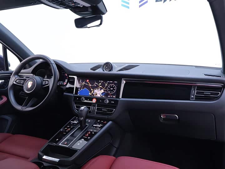 Фото 21 - Porsche Macan