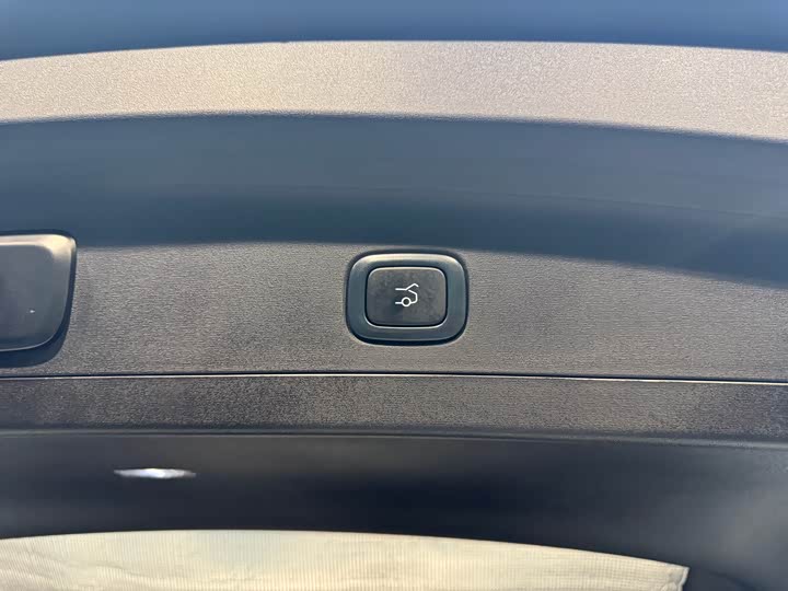 Фото 18 - Nio ES6