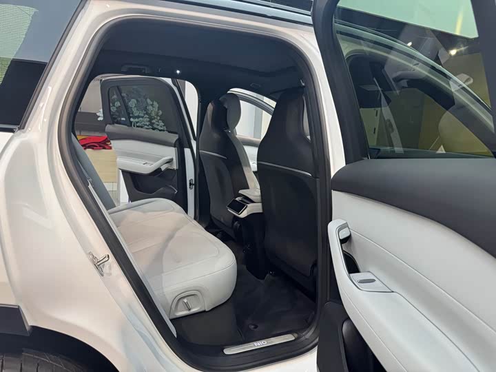 Фото 9 - Nio ES6