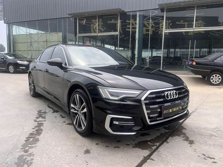 Фото 3 - Audi A6L