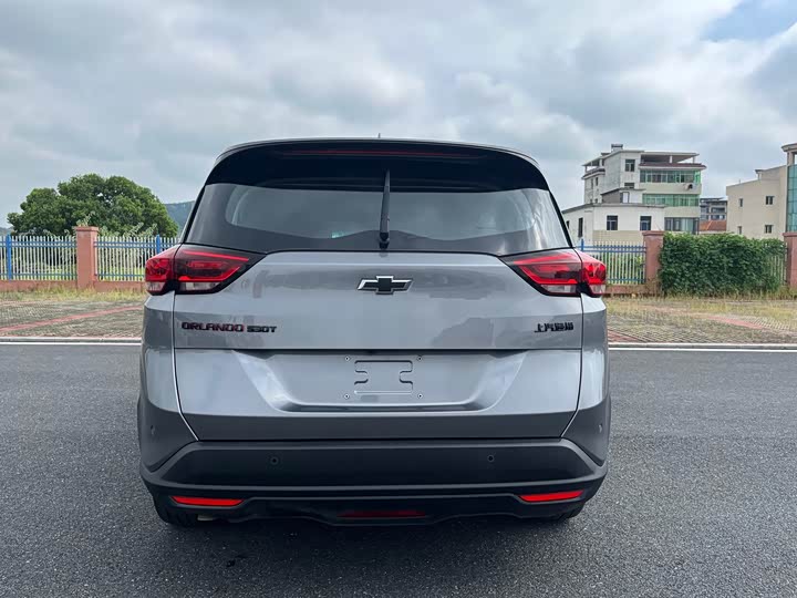 Фото 4 - Chevrolet Orlando