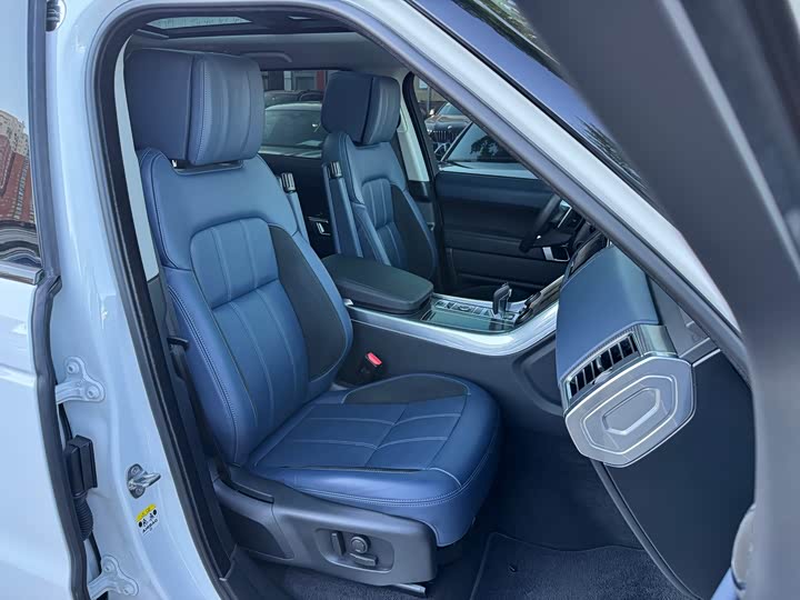 Фото 12 - Land Rover Range Rover Sport