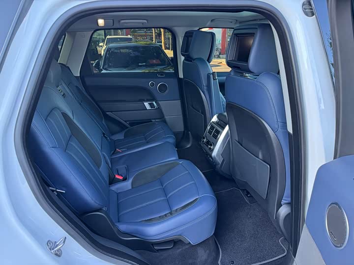 Фото 13 - Land Rover Range Rover Sport