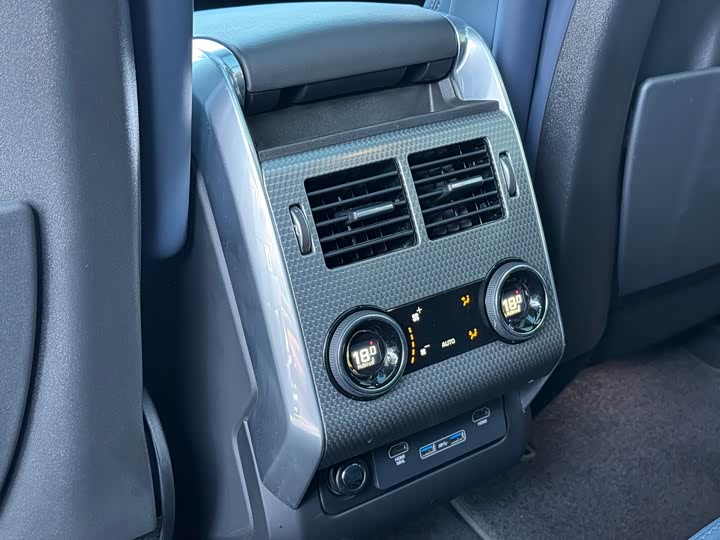 Фото 14 - Land Rover Range Rover Sport