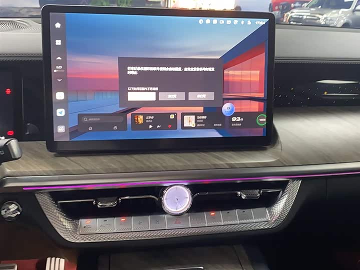 Фото 6 - Tank 500