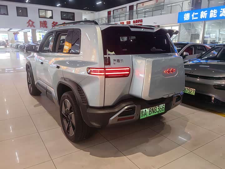 Фото 7 - BYD FangChengBao Titanium 3 (Tai 3)