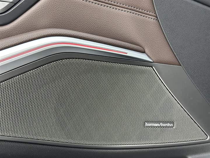 Фото 20 - BMW 3 Series