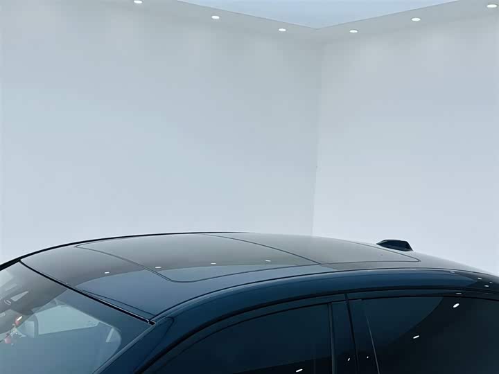 Фото 25 - BMW 3 Series