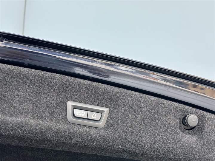 Фото 27 - BMW 3 Series