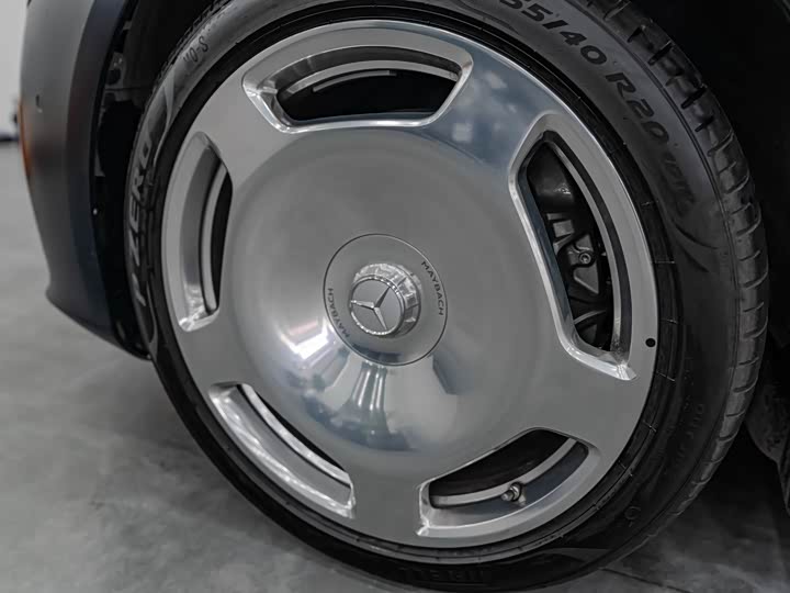 Фото 16 - Mercedes-Benz Maybach S-Class