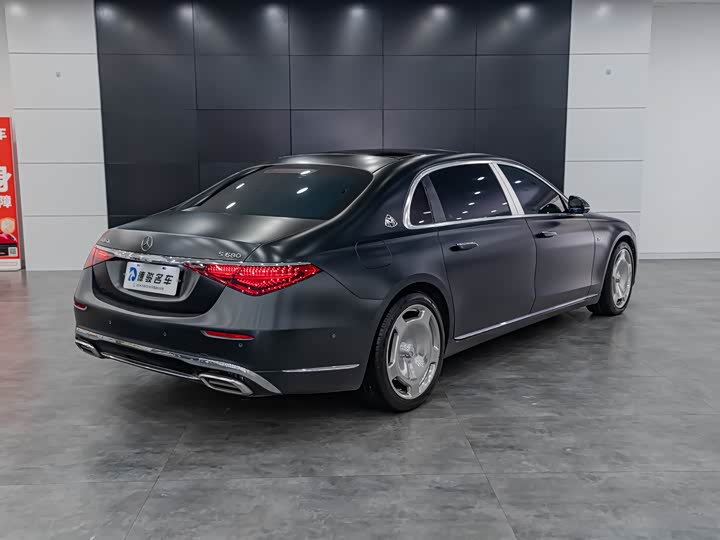 Фото 4 - Mercedes-Benz Maybach S-Class