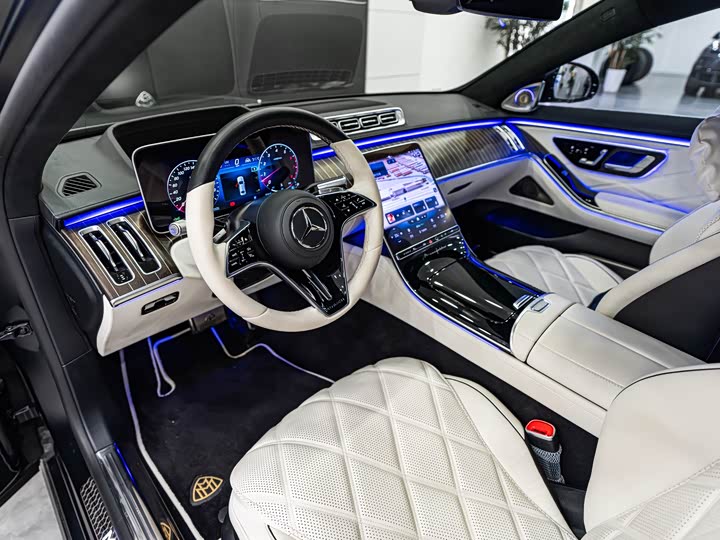 Фото 6 - Mercedes-Benz Maybach S-Class