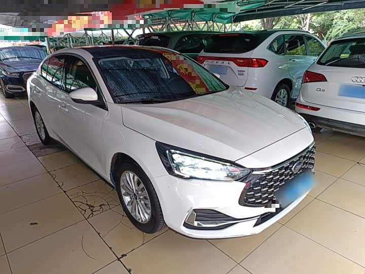 Фото 4 - Ford Focus