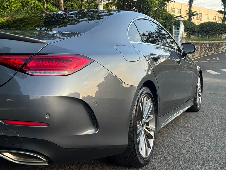 Фото 11 - Mercedes-Benz CLS-Class