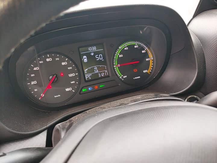 Фото 12 - Roewe Clever