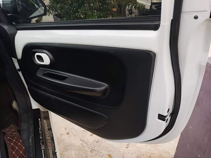 Фото 27 - Roewe Clever