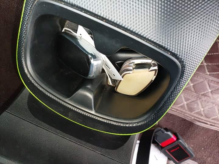 Фото 9 - Roewe Clever