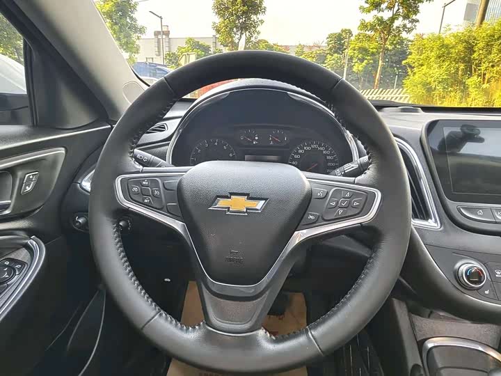 Фото 10 - Chevrolet Malibu XL