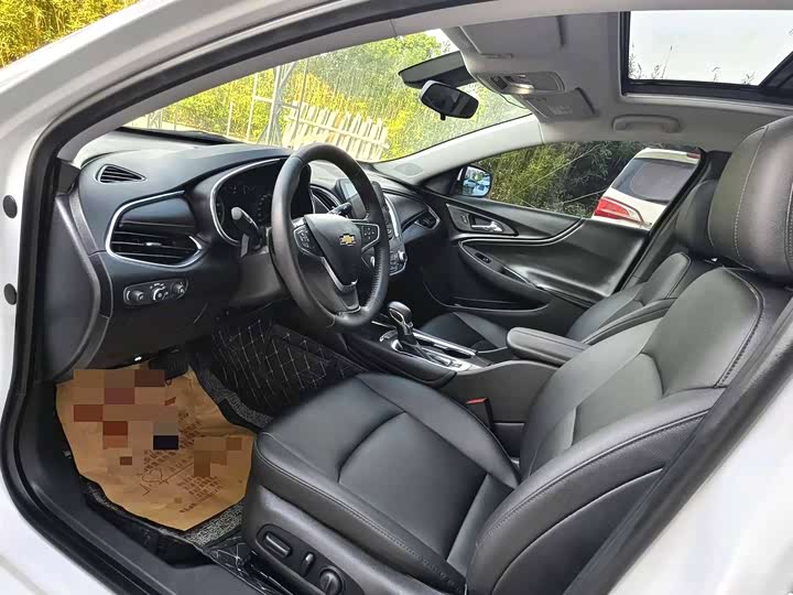 Фото 4 - Chevrolet Malibu XL