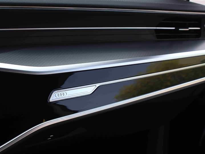 Фото 9 - Audi A7