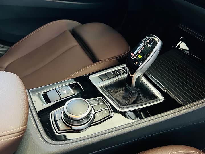 Фото 13 - BMW 1 Series