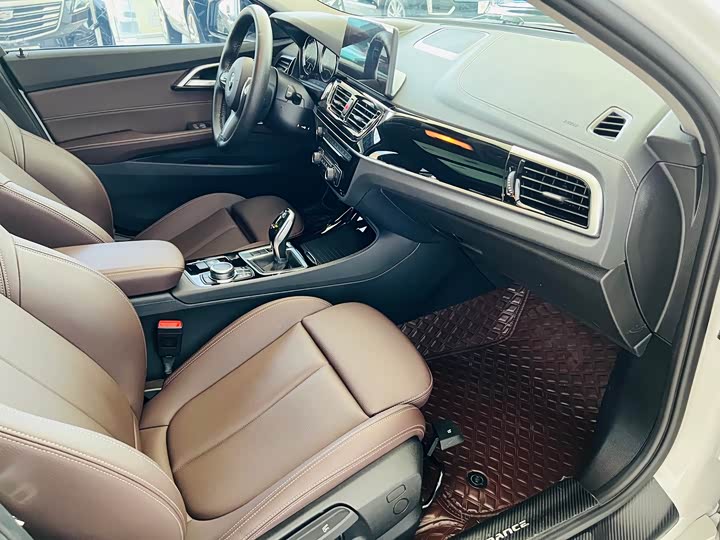 Фото 15 - BMW 1 Series