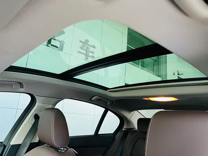 Фото 16 - BMW 1 Series